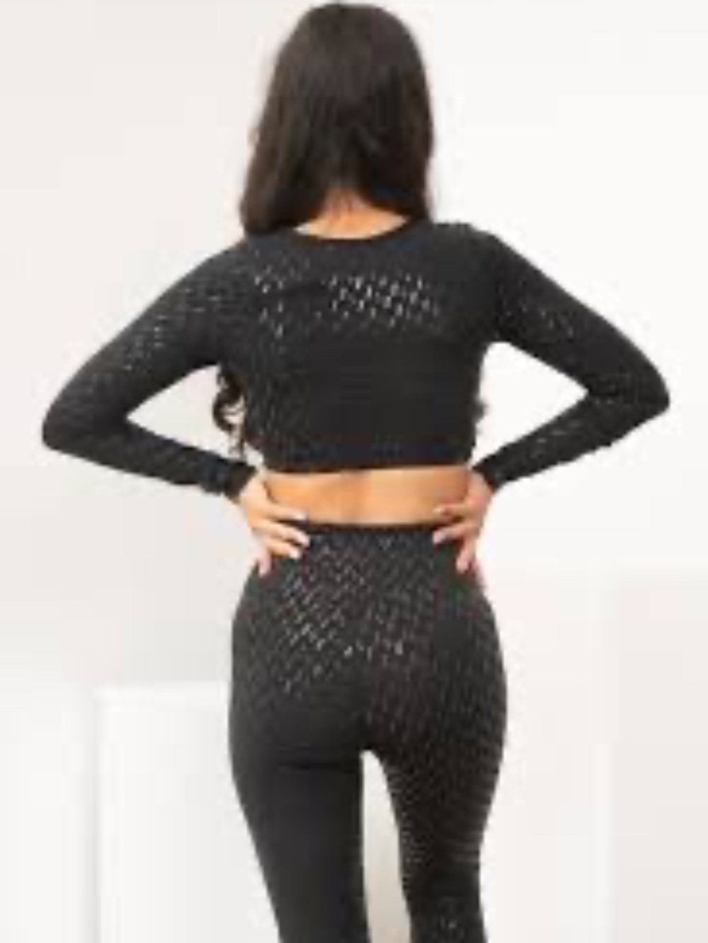 Size 4 Lunalae grippy long sleeve top for pole